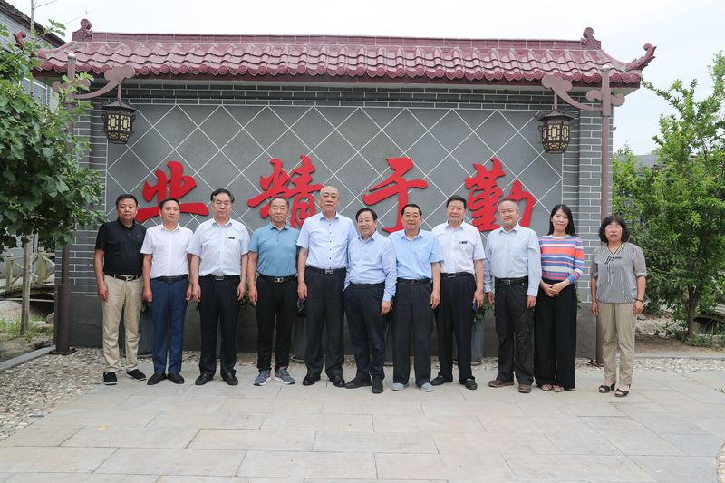 Т�����죬��������������Ʒ�����£�����BET16������(�й�)Ψһ�ٷ���վ�ٻ񡰺���ʡ*��Т����ģ��ҵ��